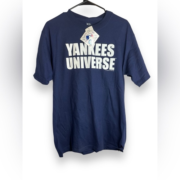Yankees Universe Medium Navy Blue Tee New York MLB Lee Y2K Vintage NEW WITH TAGS - Picture 1 of 7